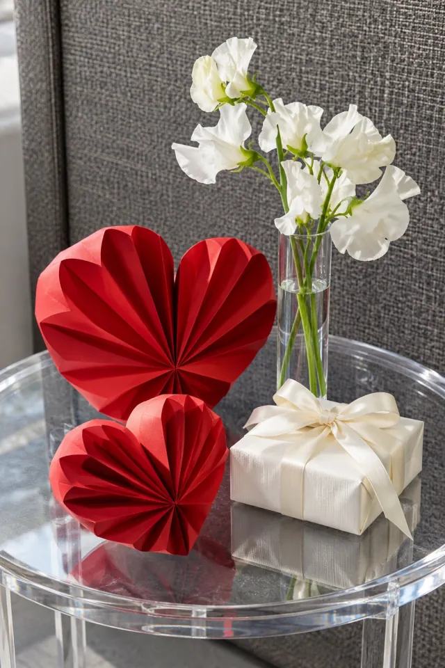 Folded Paper Hearts for Valentine’s Day