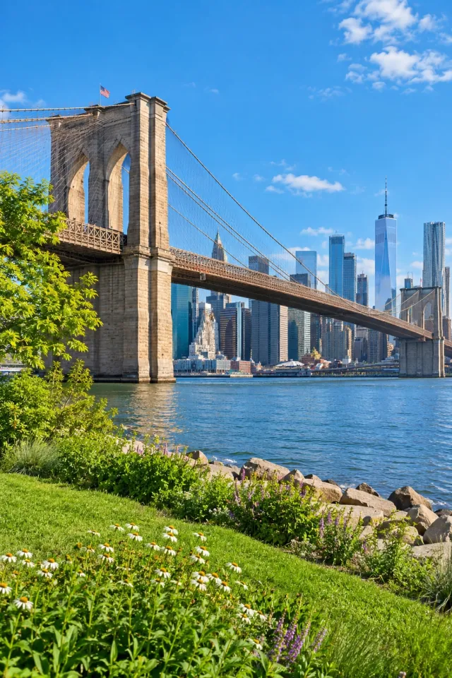 Brooklyn Bridge Sunny Park